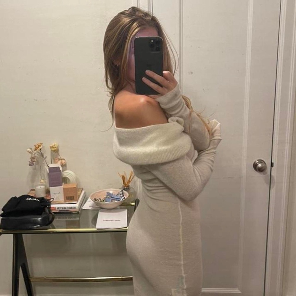 Jacquemus La Robe Ascua Wool Knitted Dress - Picture 3 of 5